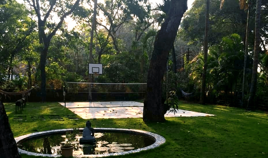 Island House Badminton court